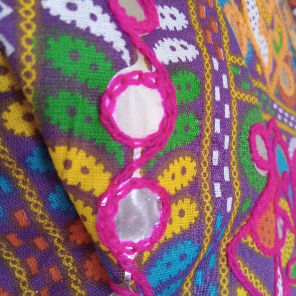 Colorful Patterned Tote Bag - Picture 4 of 5